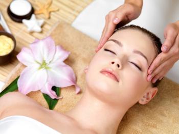 HỎI ĐÁP: Có nên dùng máy massage mắt thường xuyên không?
